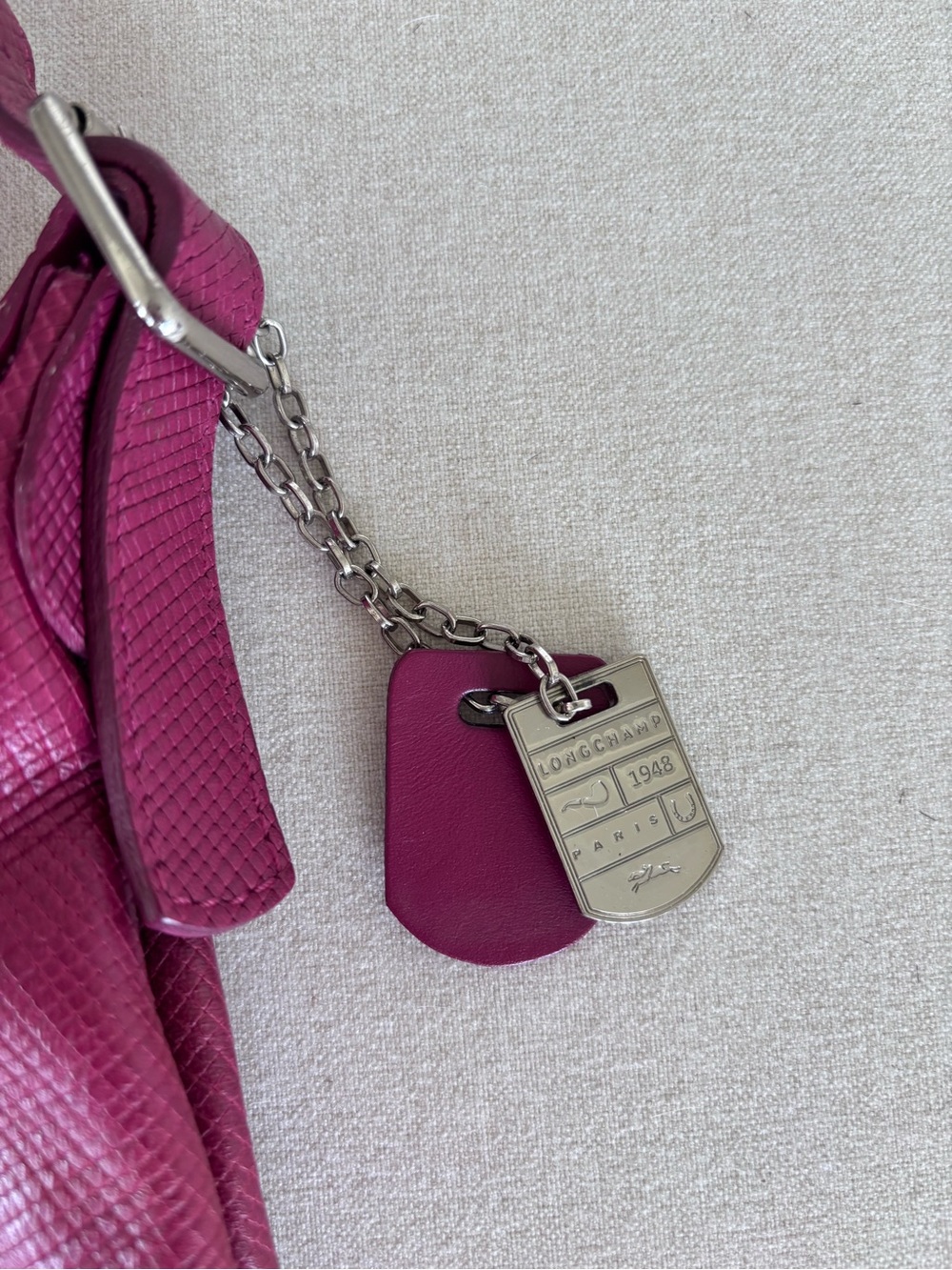 Lonchamp quadri crossbody bag magenta leather dark pink silver - Picture 3 of 7
